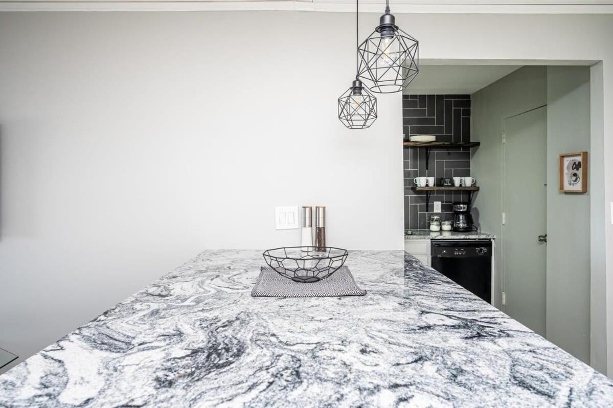 Downtown! Paid Onsite Parking! City View! Lm1706 Атланта Экстерьер фото